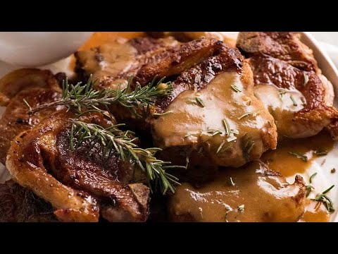 Lamb Chops with Rosemary Gravy (loin chops, forequarter, cutlets)